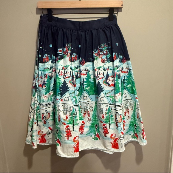 Modcloth Winter Wonderland Scene Christmas Navy A-Line Skirt, Size Small - Picture 3 of 13